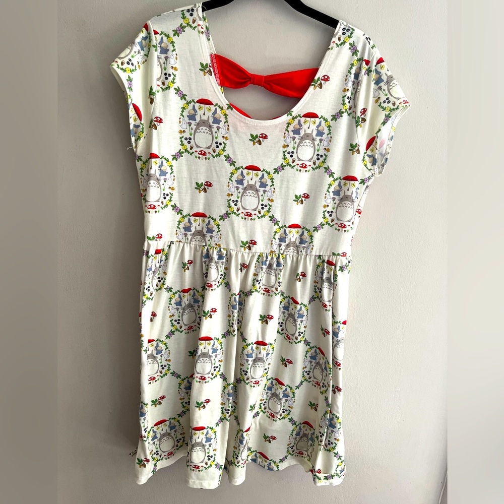 My Neighbor Tortoro T-shirt dress size xl